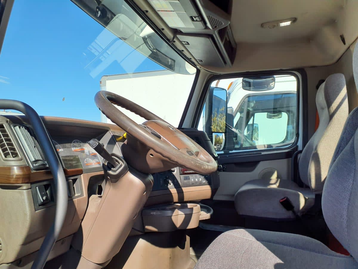 2017 Volvo VNL64TRACTOR 673644