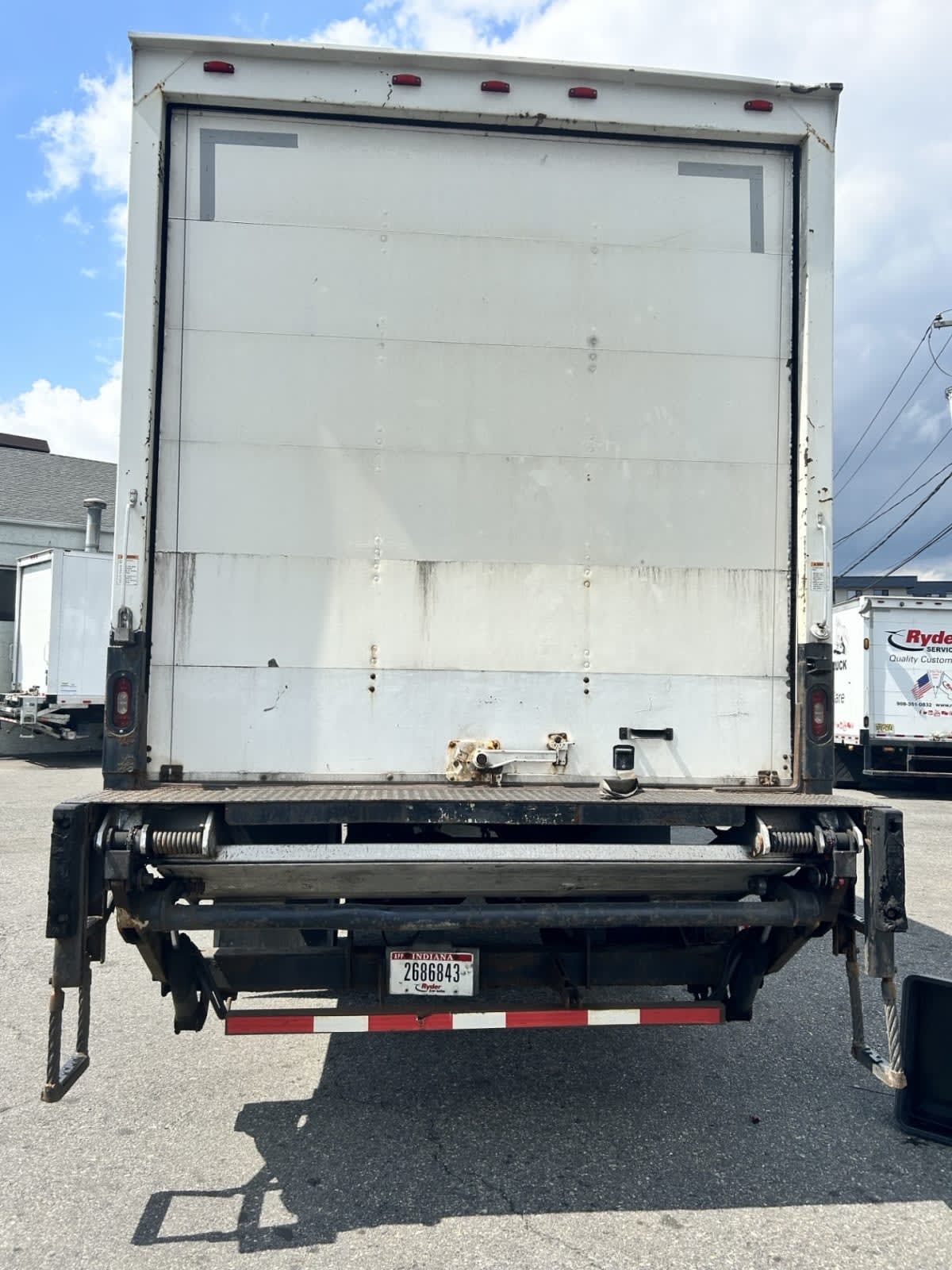 2017 Freightliner M2 106 673662