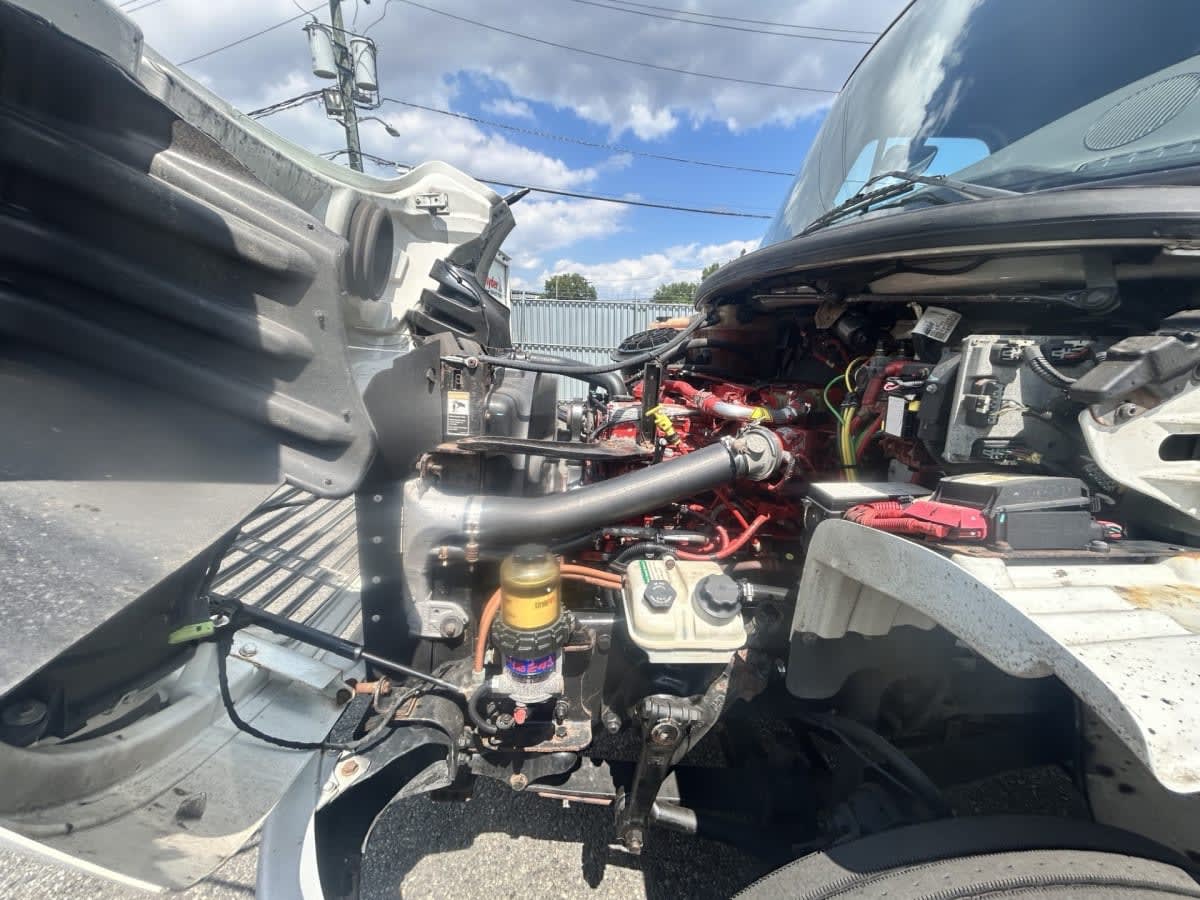 2017 Freightliner M2 106 673662
