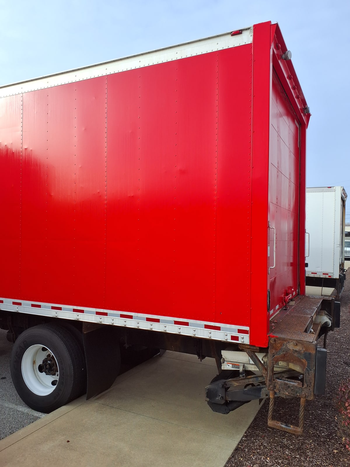 2017 Freightliner/Mercedes M2 106 673715