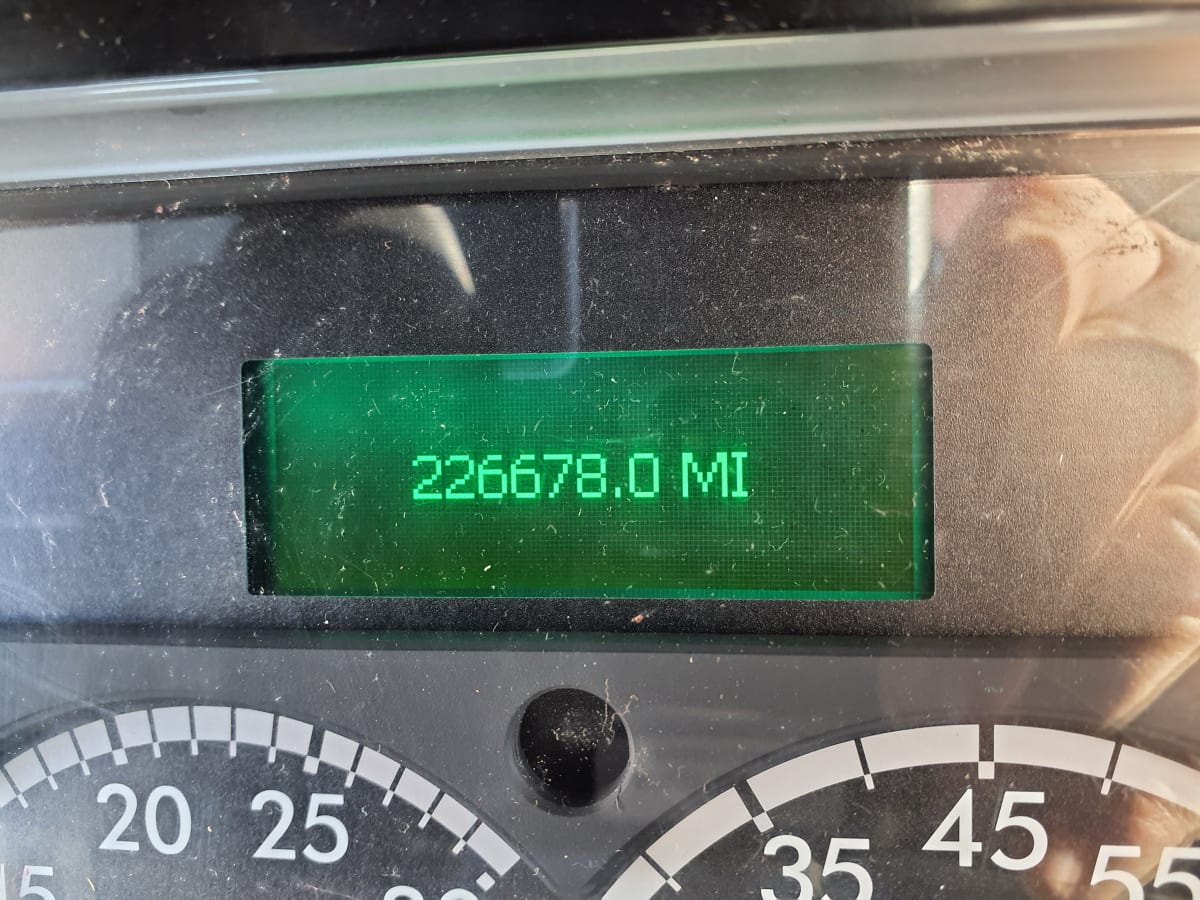 2017 Freightliner/Mercedes M2 106 673723