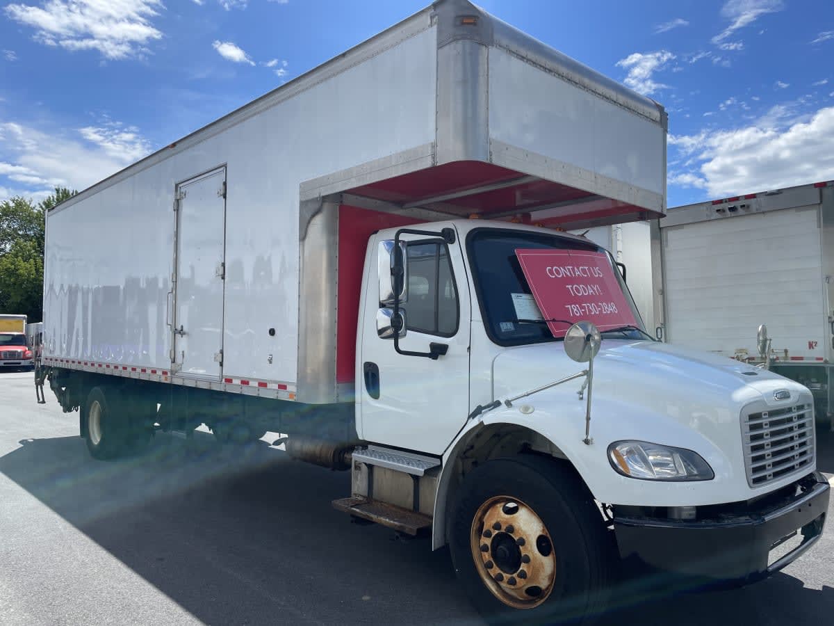 2017 Freightliner M2 106 673735