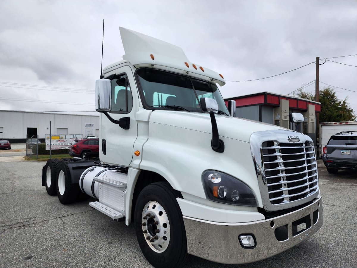 2017 Freightliner/Mercedes CASCADIA 125 673775