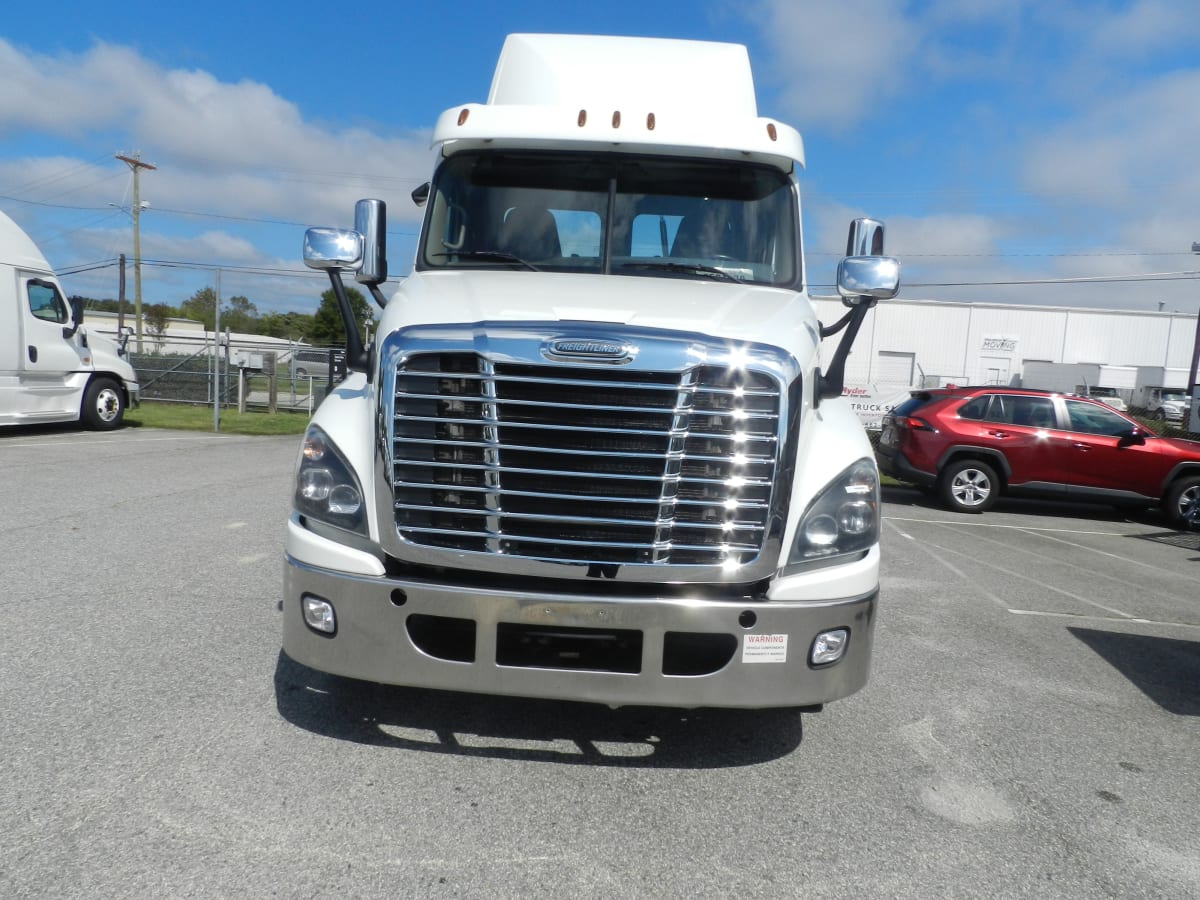 2017 Freightliner/Mercedes CASCADIA 125 673777