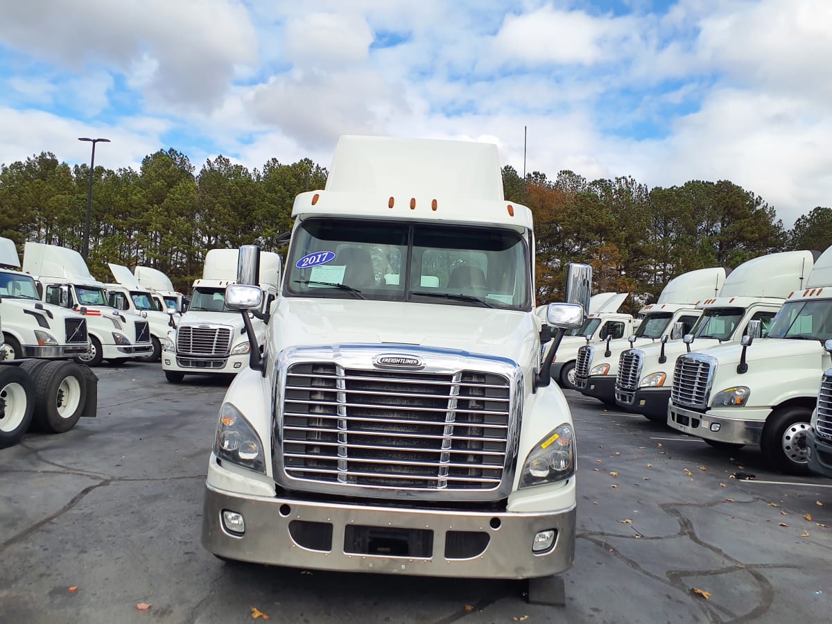 2017 Freightliner/Mercedes CASCADIA 125 673784