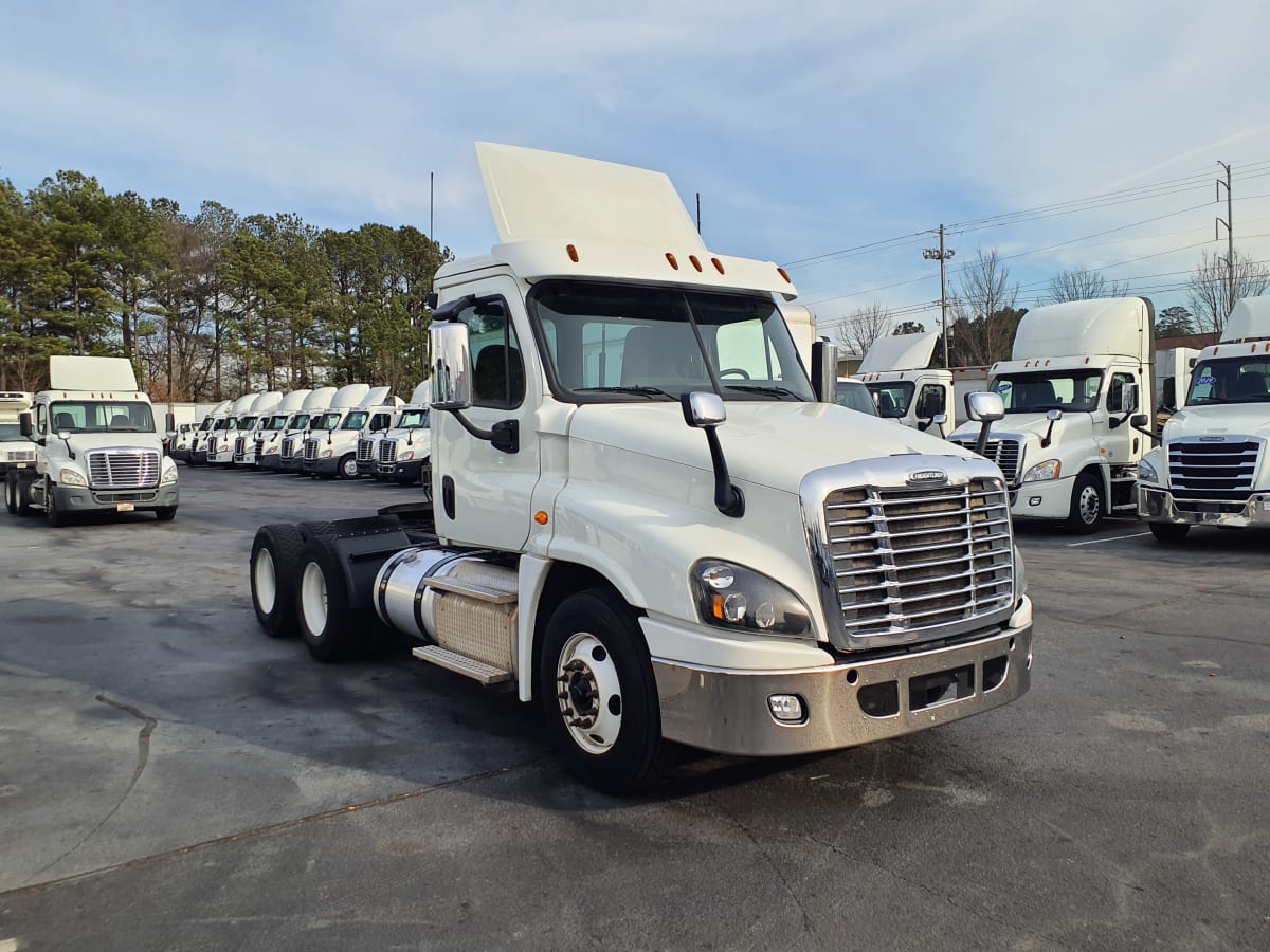 2017 Freightliner/Mercedes CASCADIA 125 673788