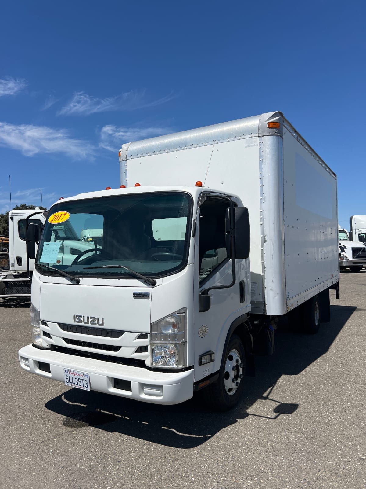 2017 Isuzu NPR 673864