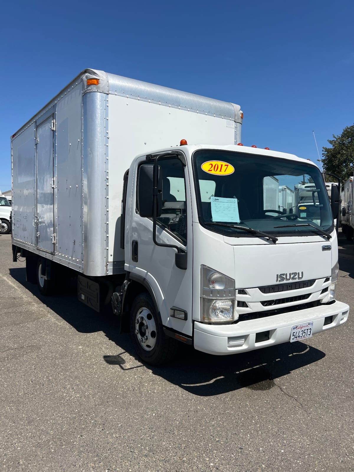 2017 Isuzu NPR 673864