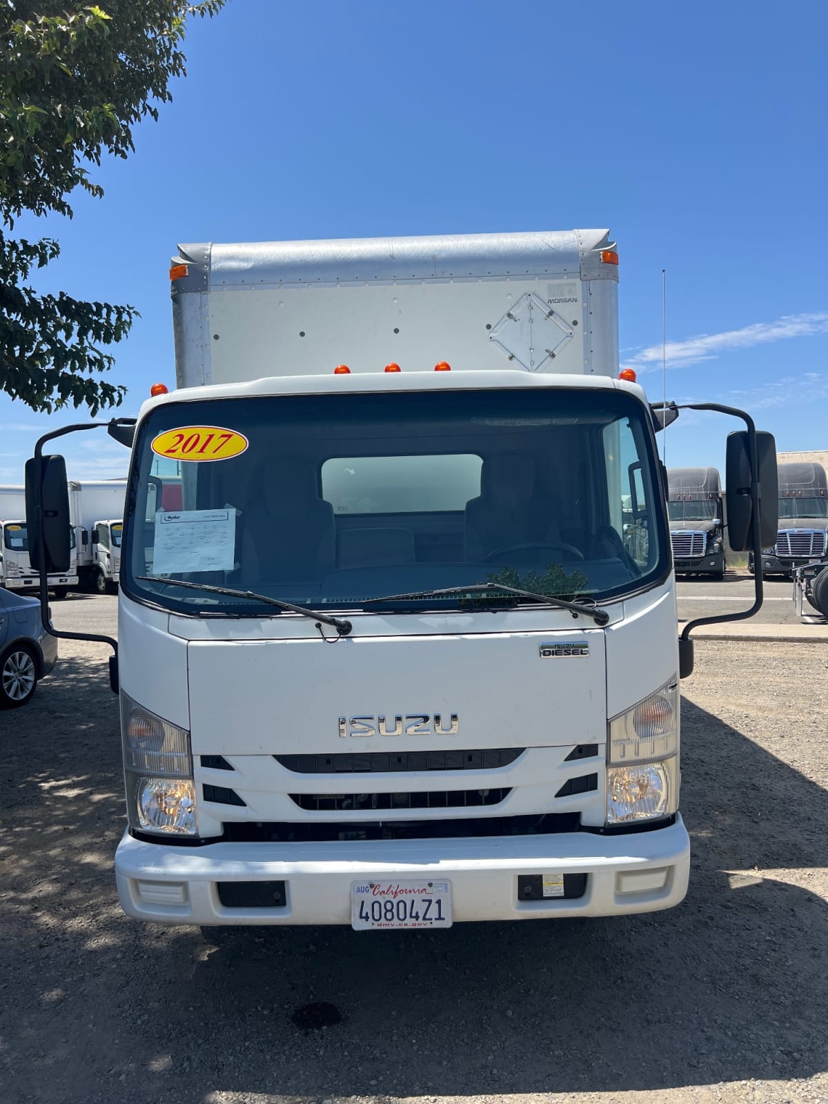 2017 Isuzu NPR 673866