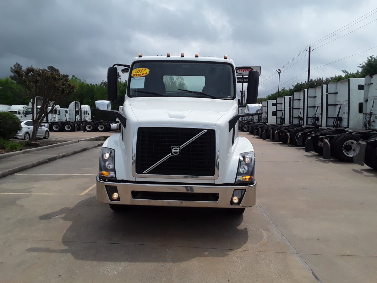 2017 Volvo VNL64TRACTOR 673881