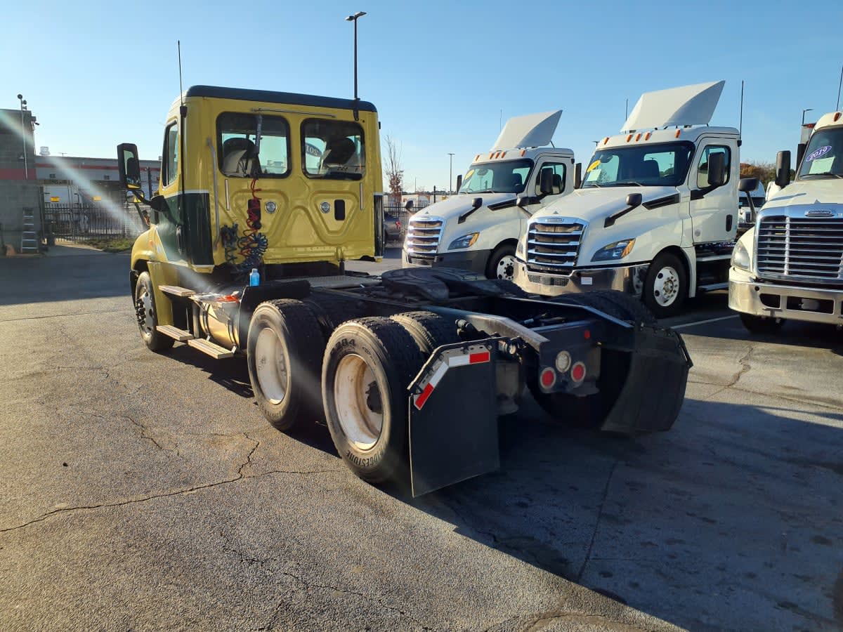 2017 Freightliner - image 6