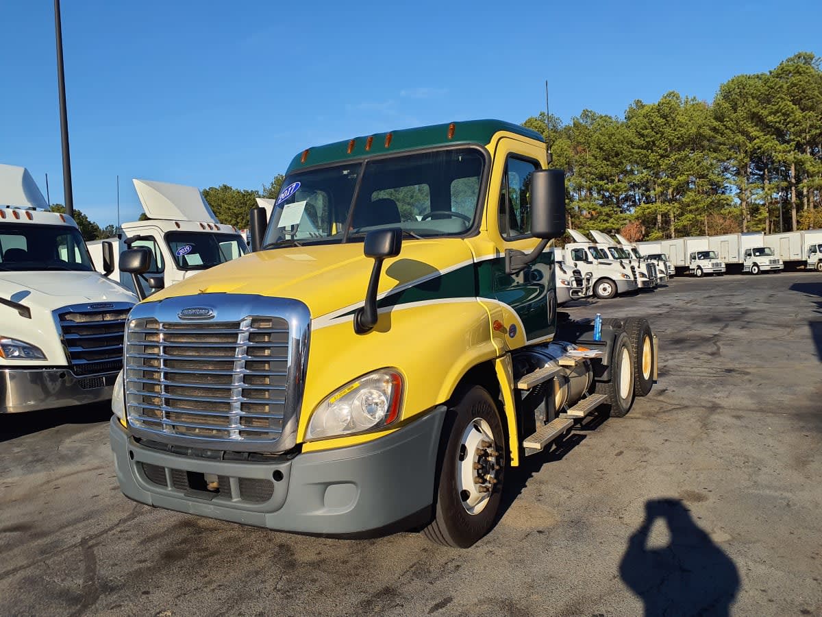 2017 Freightliner/Mercedes CASCADIA 125 673896
