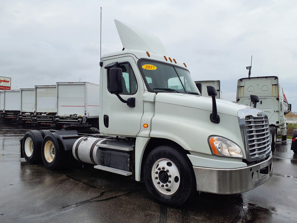 2017 Freightliner/Mercedes CASCADIA 125 673944