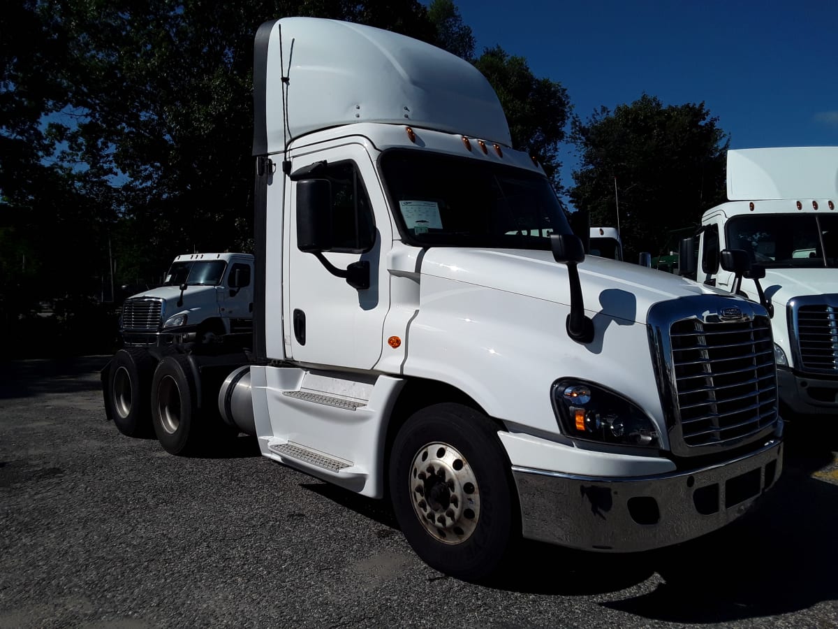 2017 Freightliner/Mercedes CASCADIA 125 673989