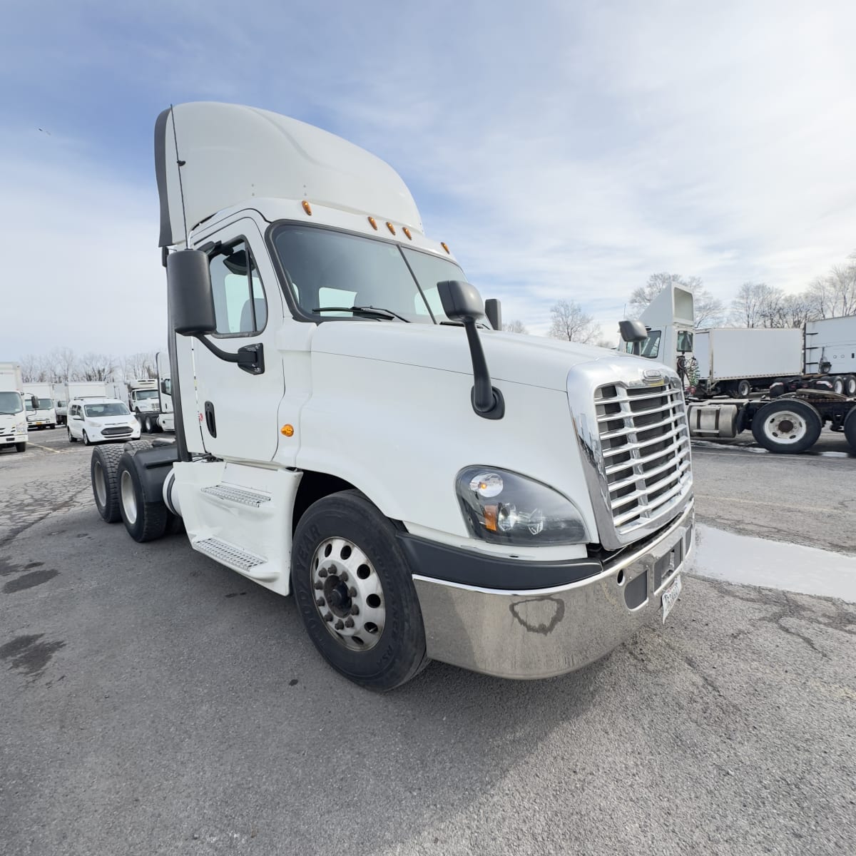 2017 Freightliner/Mercedes CASCADIA 125 673992