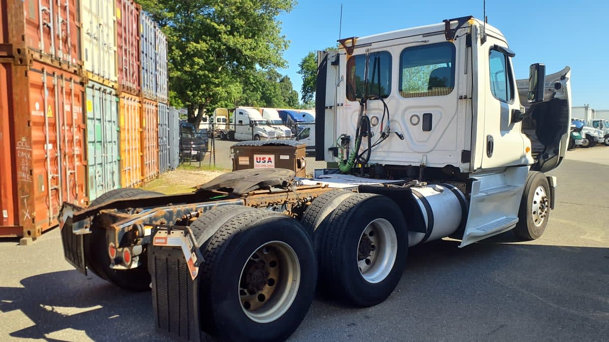 2017 Freightliner/Mercedes CASCADIA 125 673994