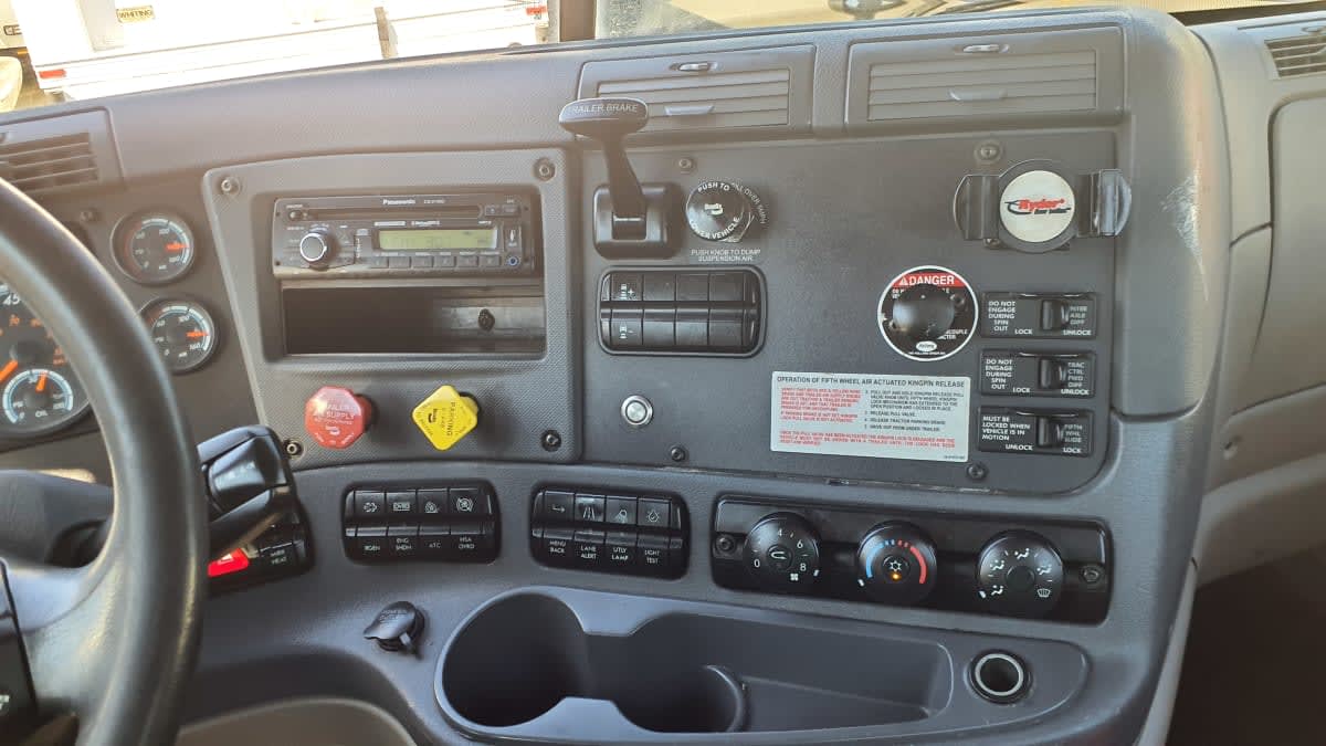2017 Freightliner/Mercedes CASCADIA 125 673994