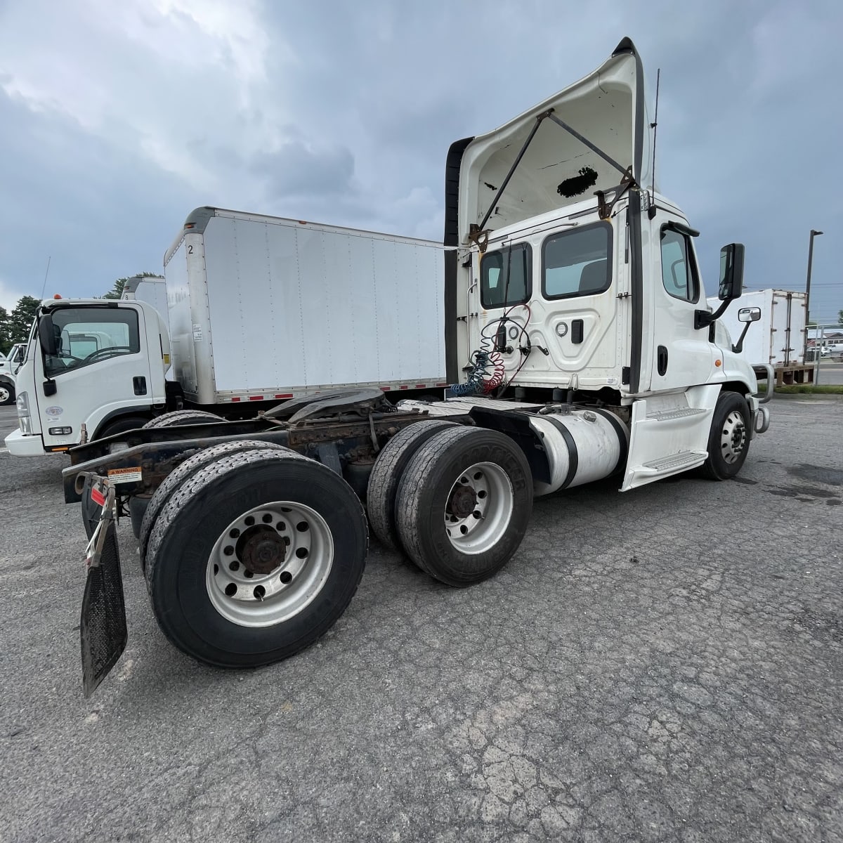 2017 Freightliner/Mercedes CASCADIA 125 673998