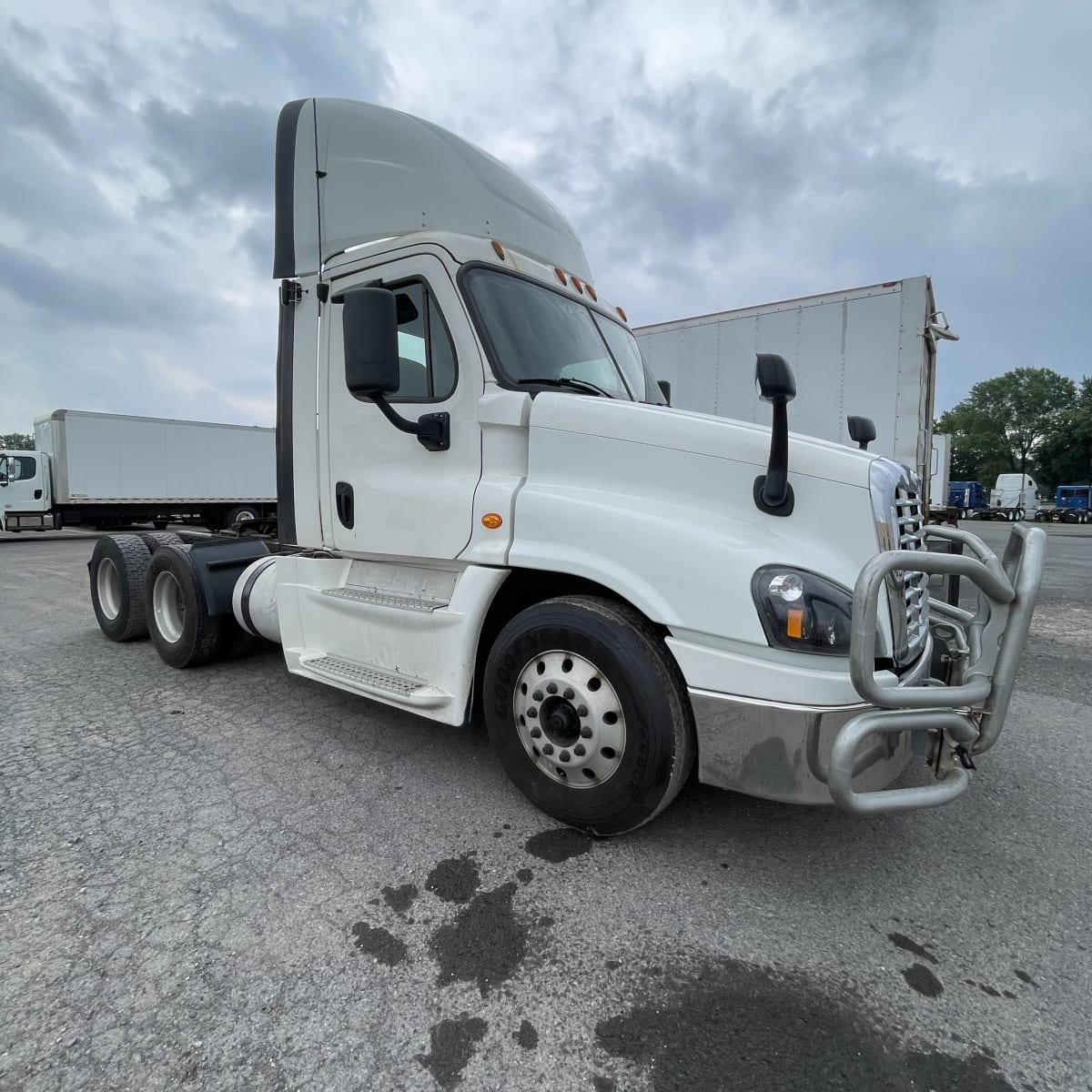 2017 Freightliner/Mercedes CASCADIA 125 673998