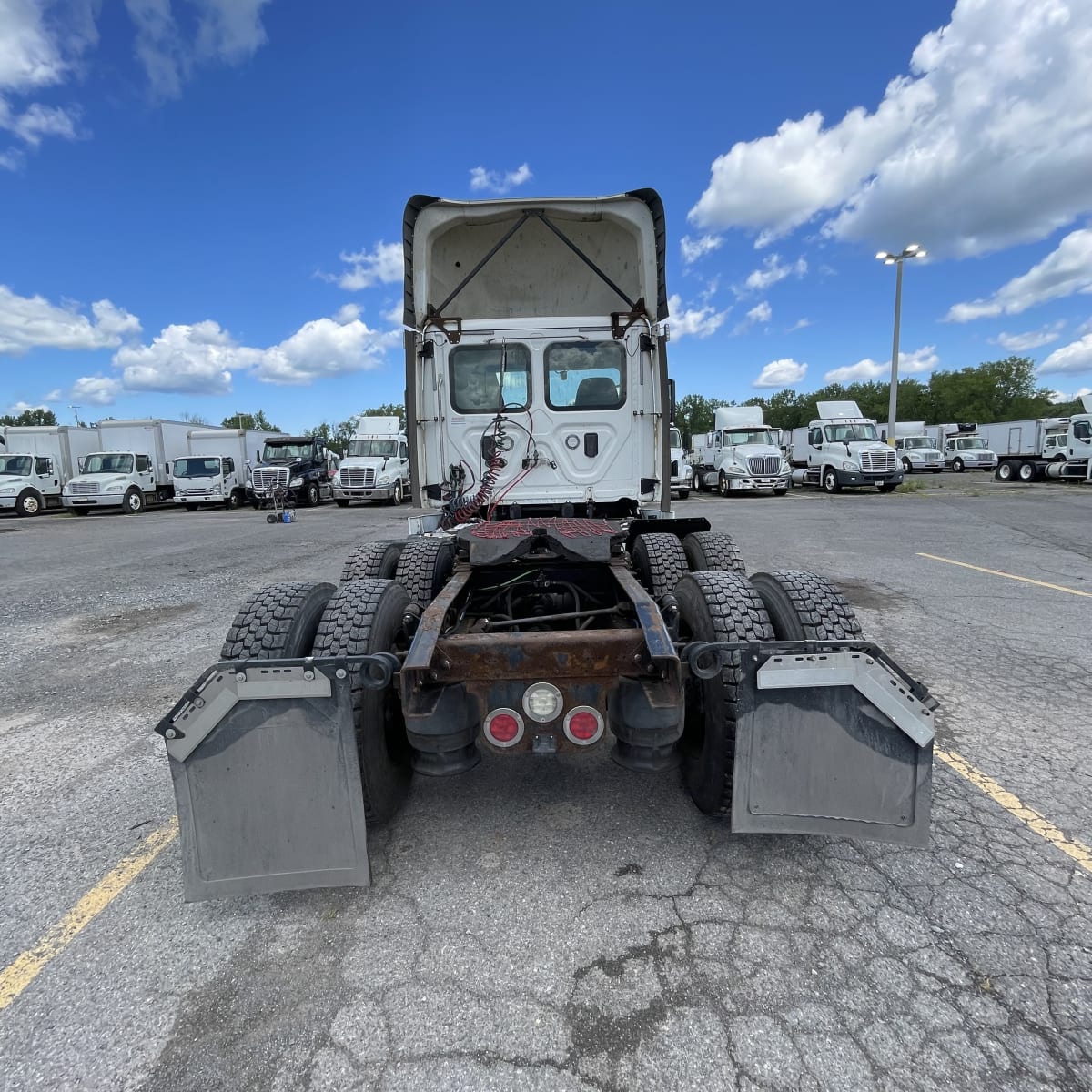 2017 Freightliner/Mercedes CASCADIA 125 673999