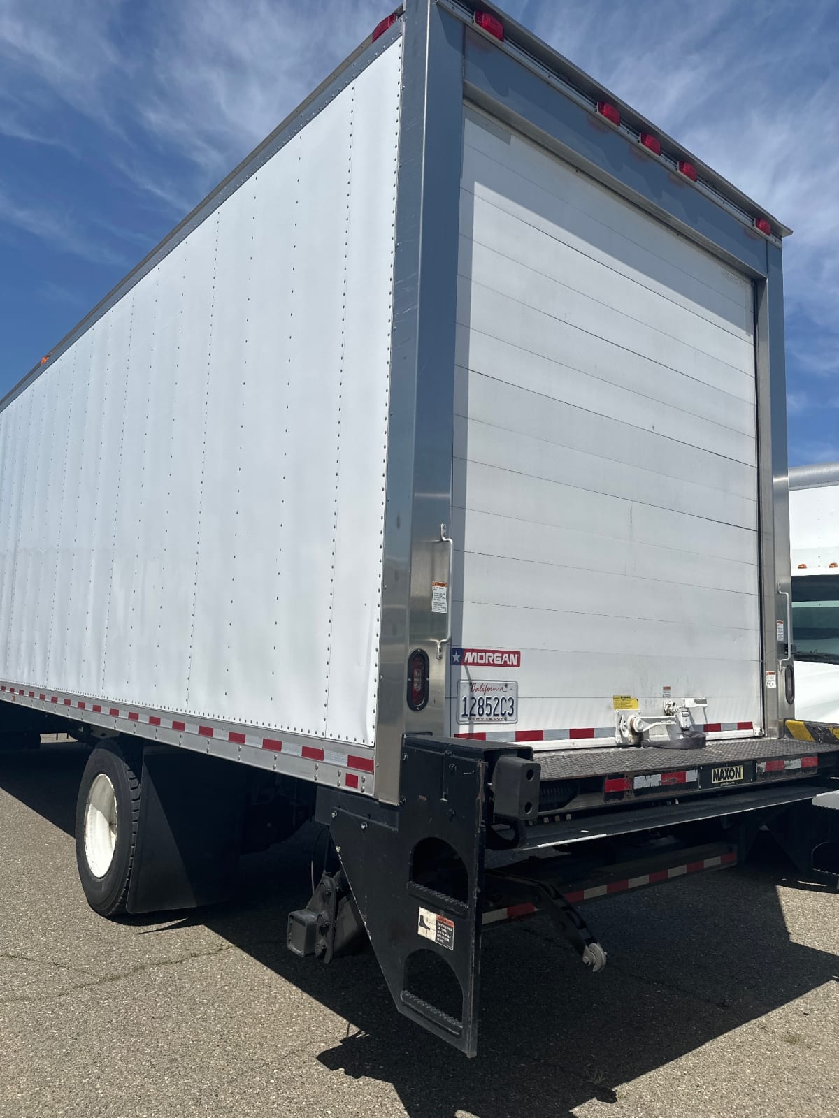 2017 Freightliner/Mercedes M2 106 674018