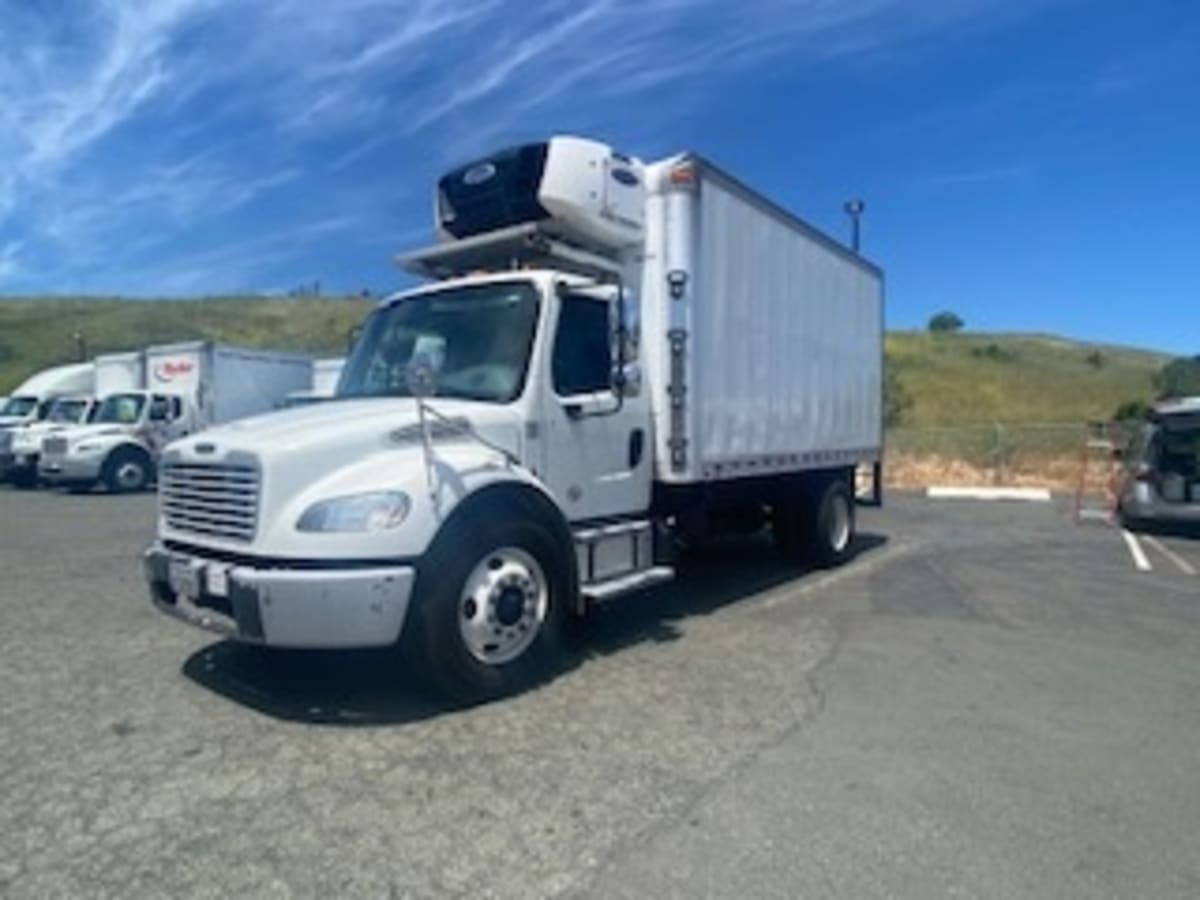 2017 Freightliner/Mercedes M2 106 674034