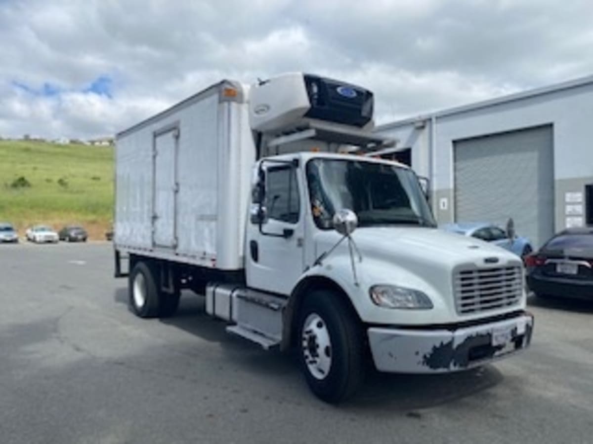 2017 Freightliner/Mercedes M2 106 674035