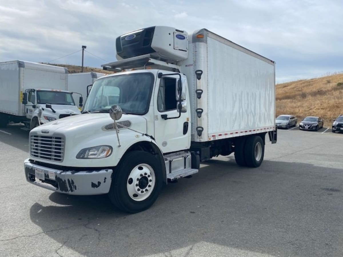 2017 Freightliner/Mercedes M2 106 674058