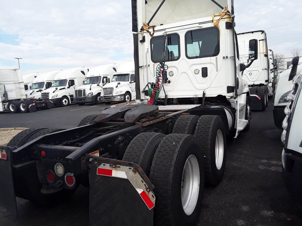 2017 Freightliner/Mercedes CASCADIA 125 674199