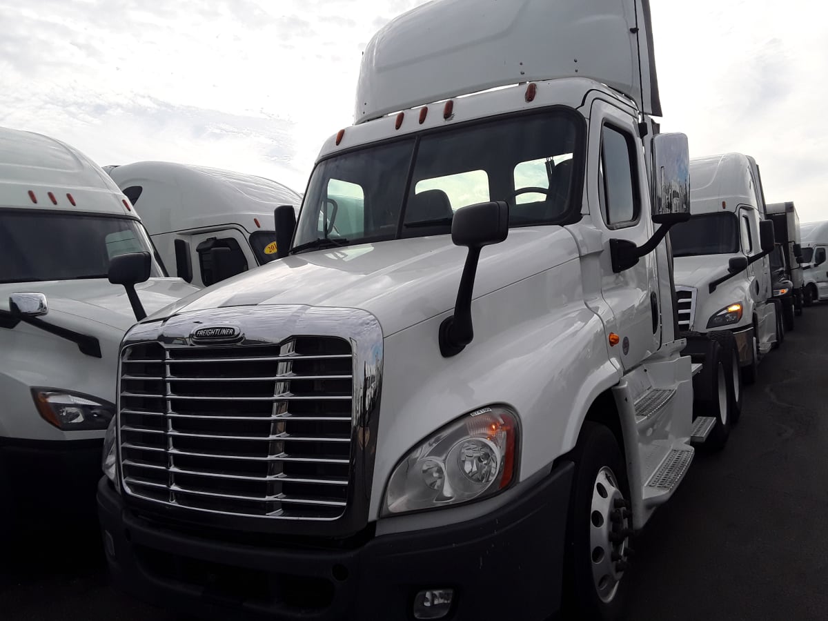 2017 Freightliner/Mercedes CASCADIA 125 674199