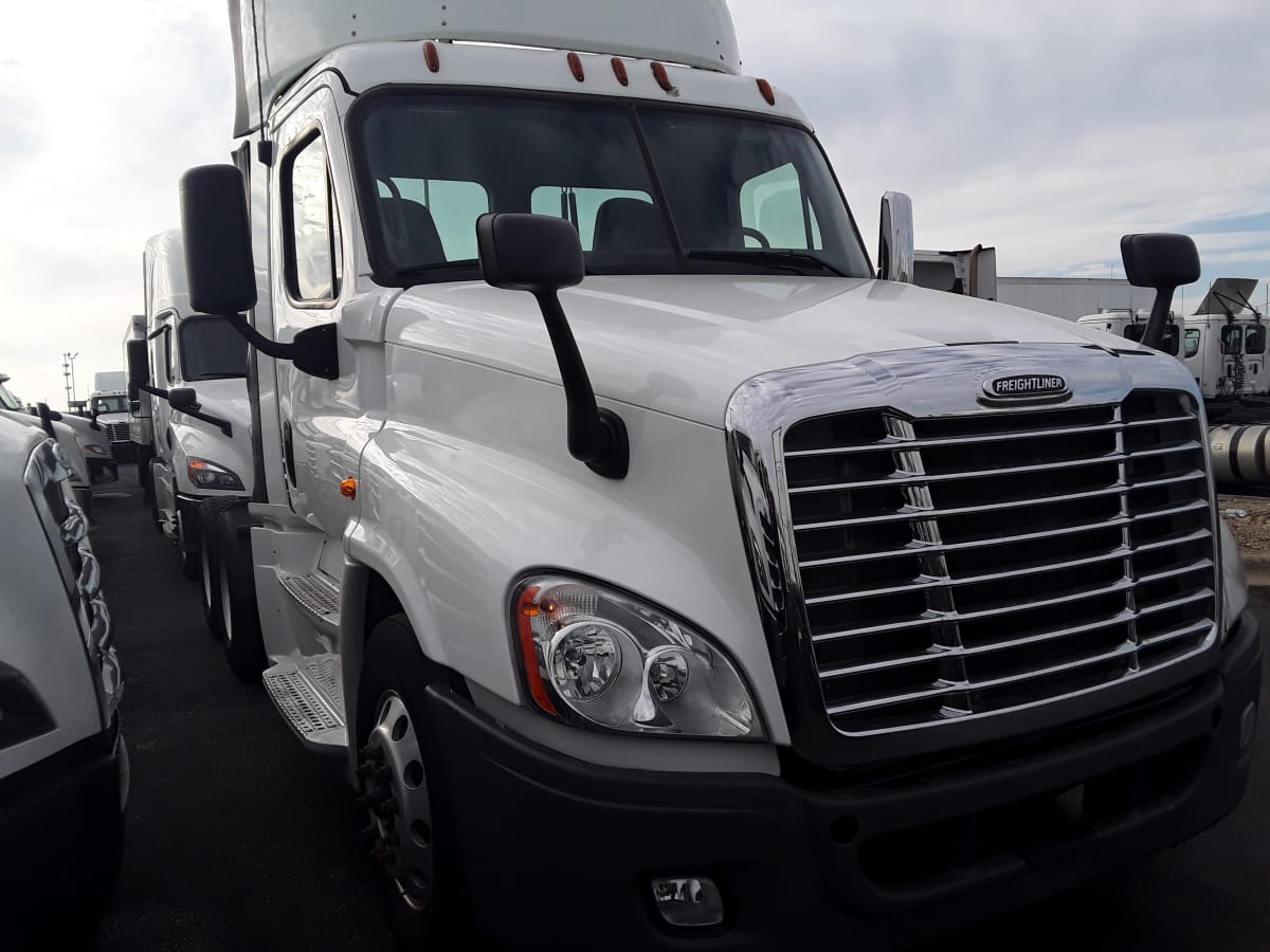 2017 Freightliner/Mercedes CASCADIA 125 674199