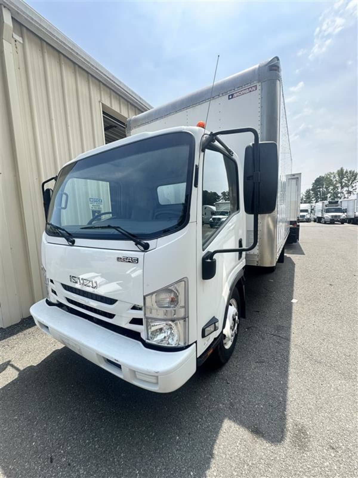 2016 Isuzu NPR 674235