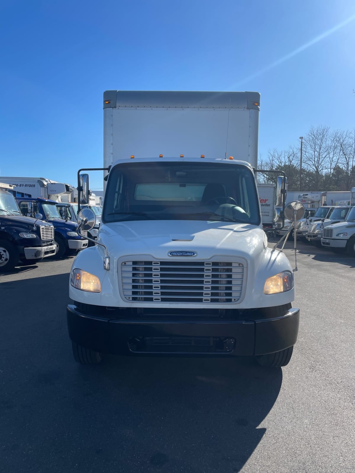 2017 Freightliner/Mercedes M2 106 674237