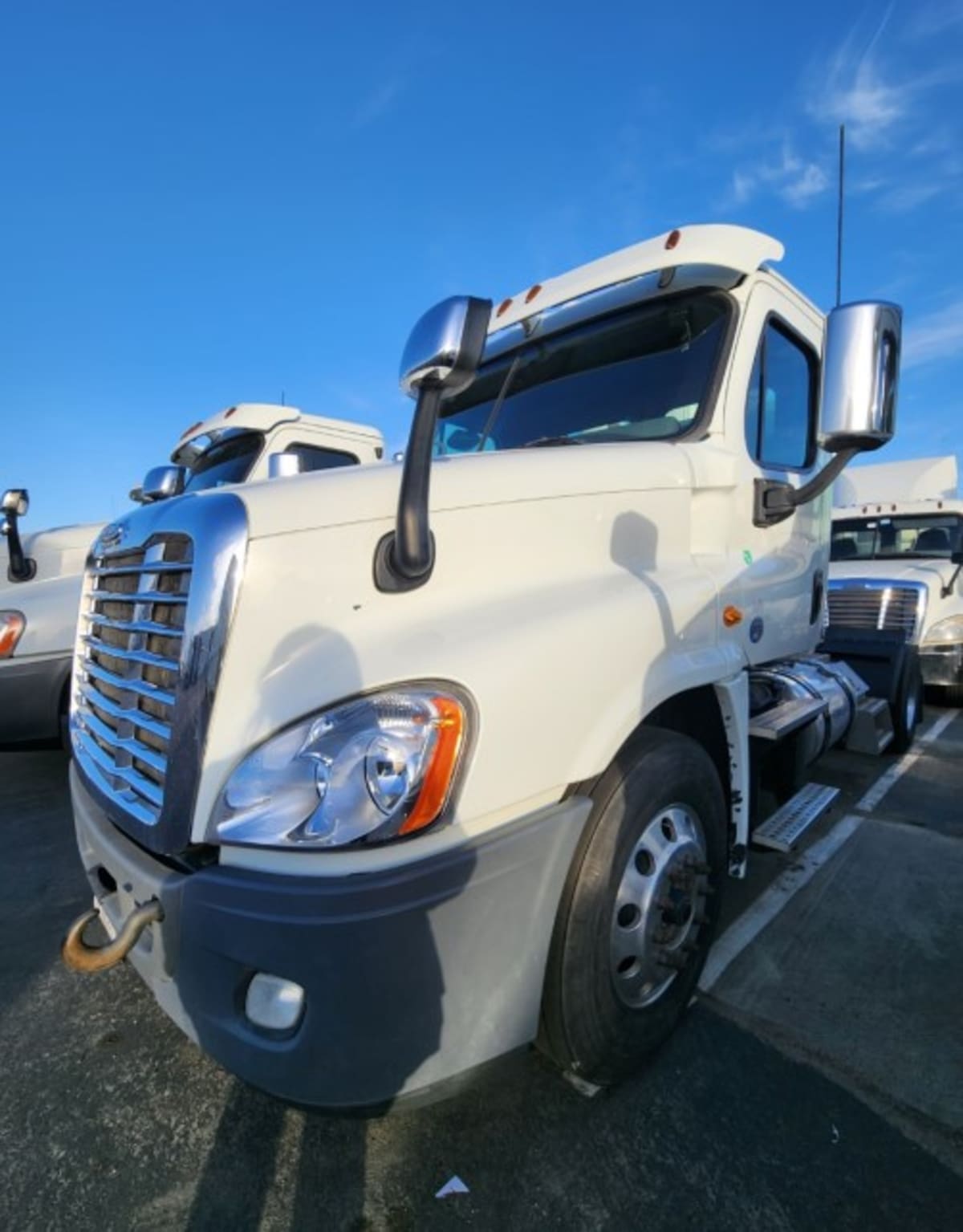 2017 Freightliner/Mercedes CASCADIA 125 674388