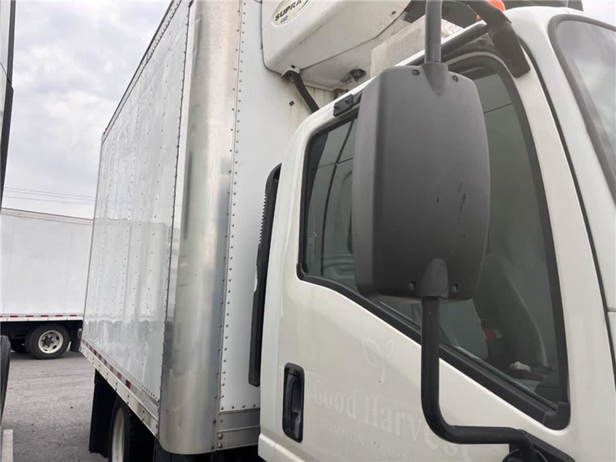 2017 Isuzu NPR 674495