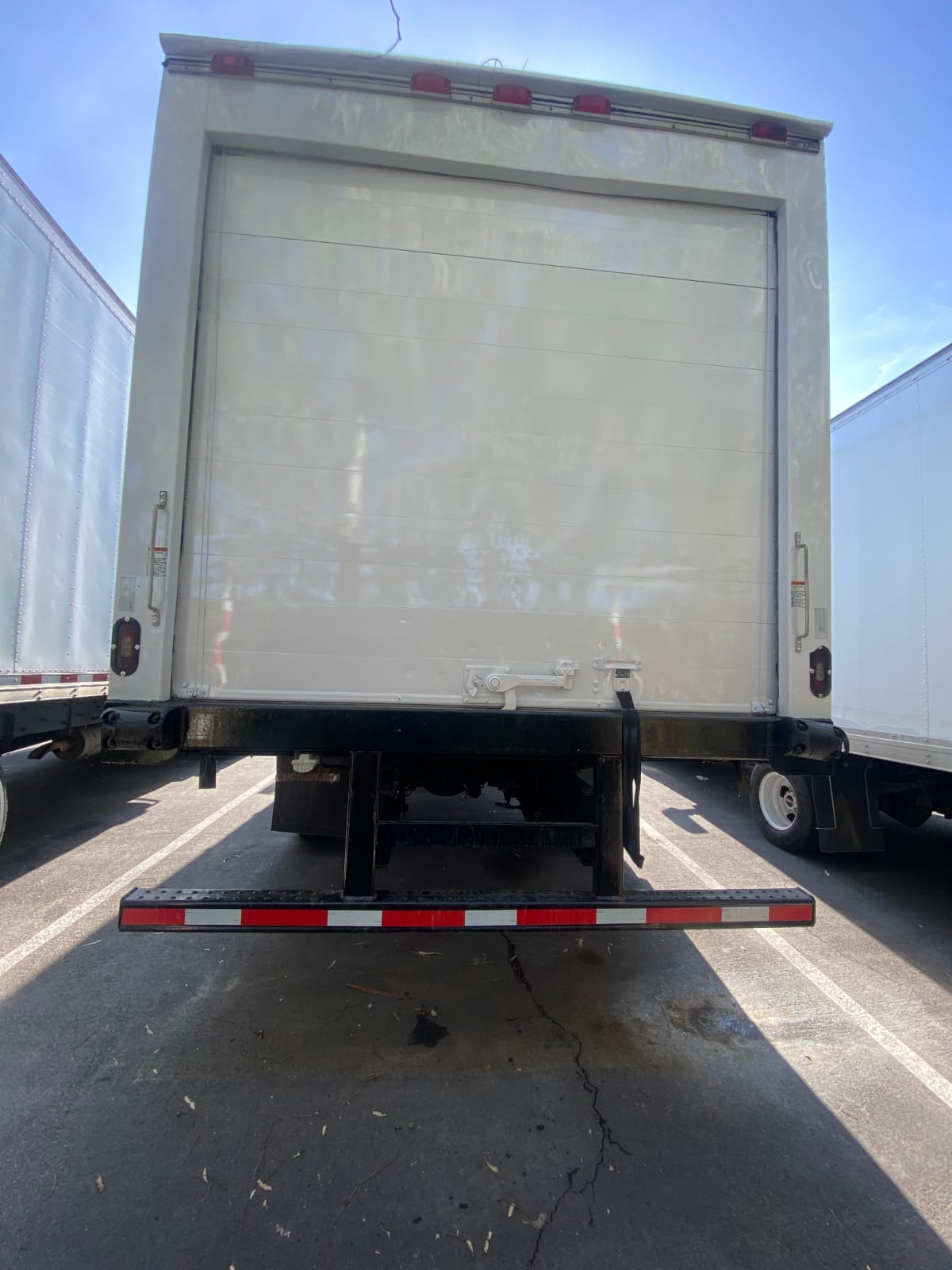 2017 Freightliner/Mercedes M2 106 674514