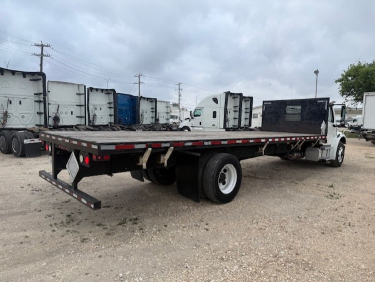 2018 Freightliner/Mercedes M2 106 674551