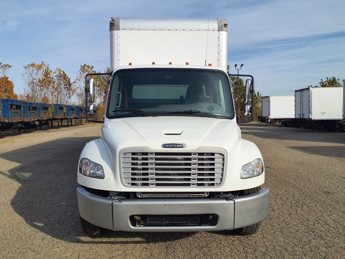 2017 Freightliner/Mercedes M2 106 674596