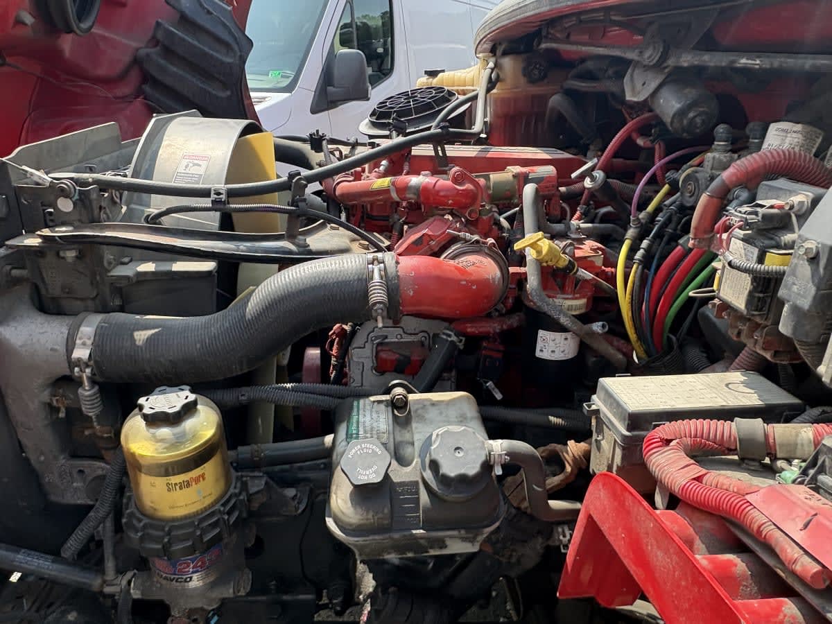 2017 Freightliner/Mercedes M2 106 674645