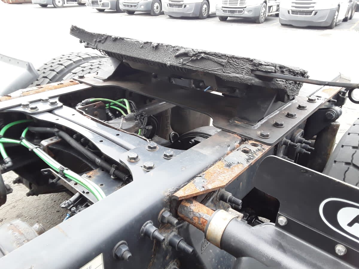 2017 Freightliner/Mercedes M2 106 674662