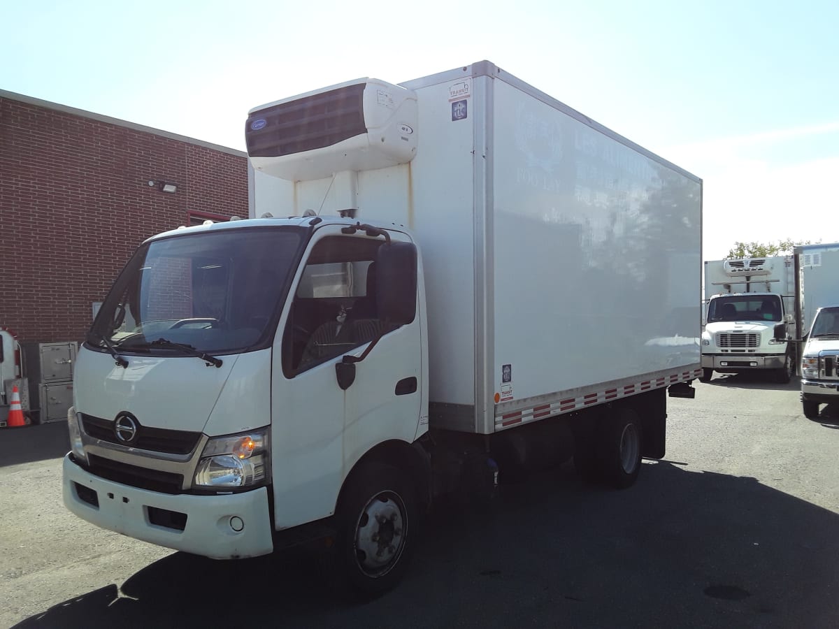 2017 Hino HINO 195 674755