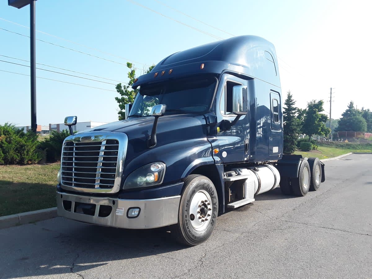 2017 Freightliner CASCADIA 125 674759