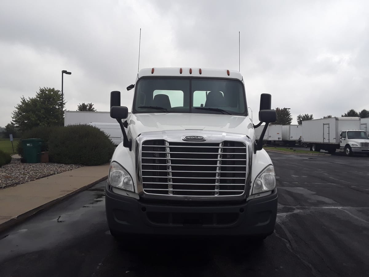 2017 Freightliner/Mercedes CASCADIA 125 674770