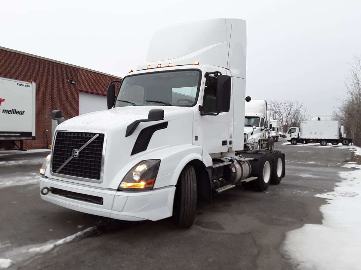 2017 Volvo VNL64TRACTOR 674805