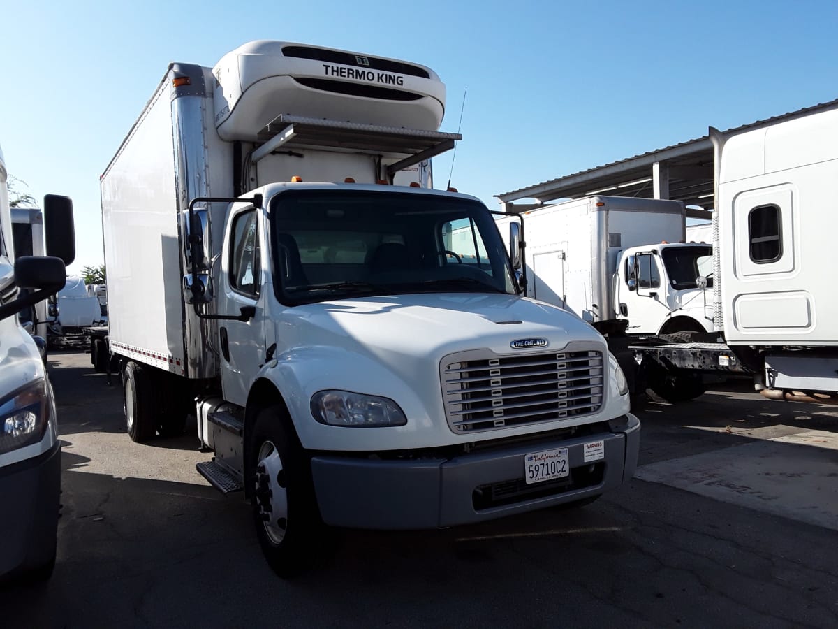 2017 Freightliner/Mercedes M2 106 674814