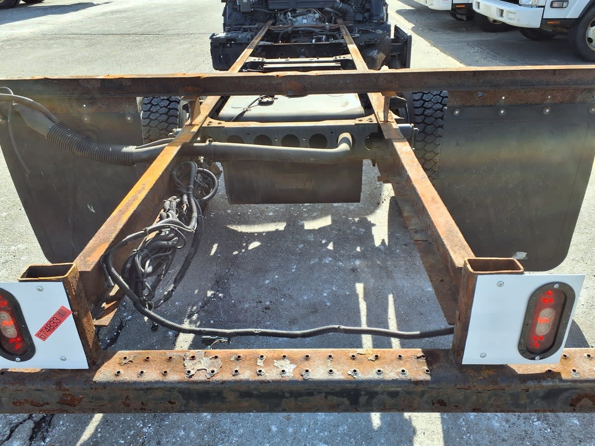 2017 Isuzu NRR 674833