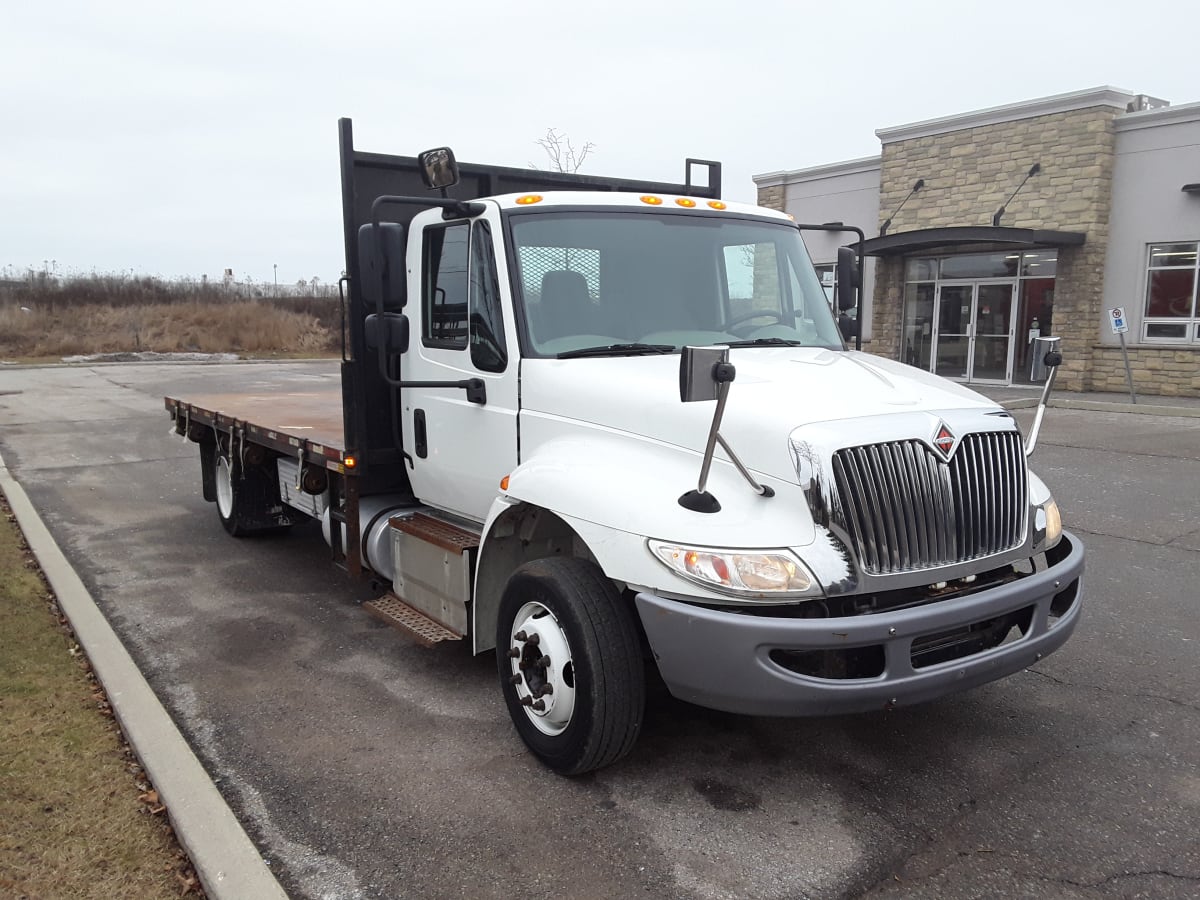 2017 Navistar International 4300 SBA 674838