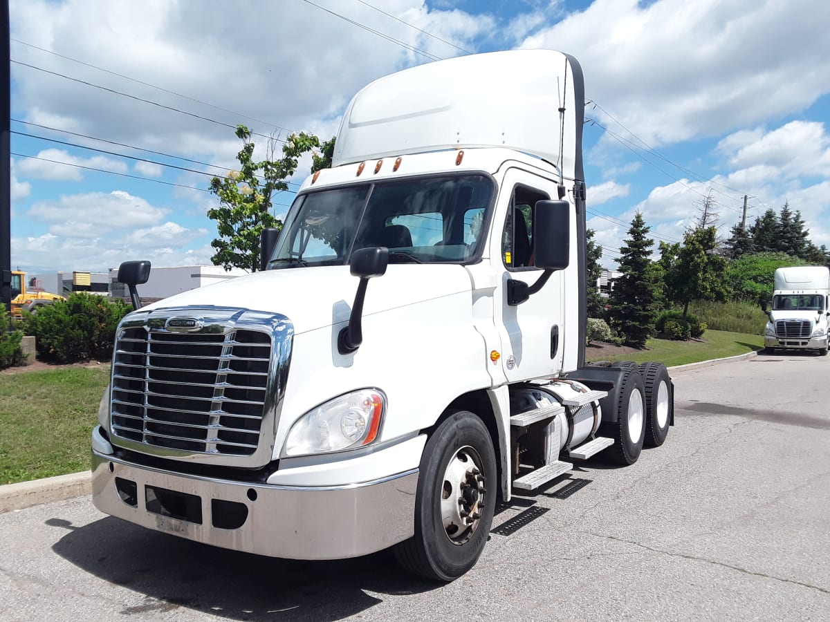 2017 Freightliner/Mercedes CASCADIA 125 674844