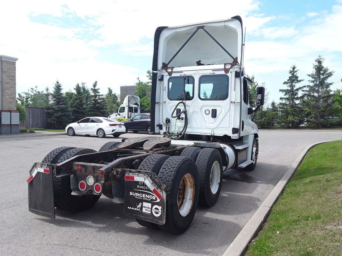 2017 Freightliner/Mercedes CASCADIA 125 674845