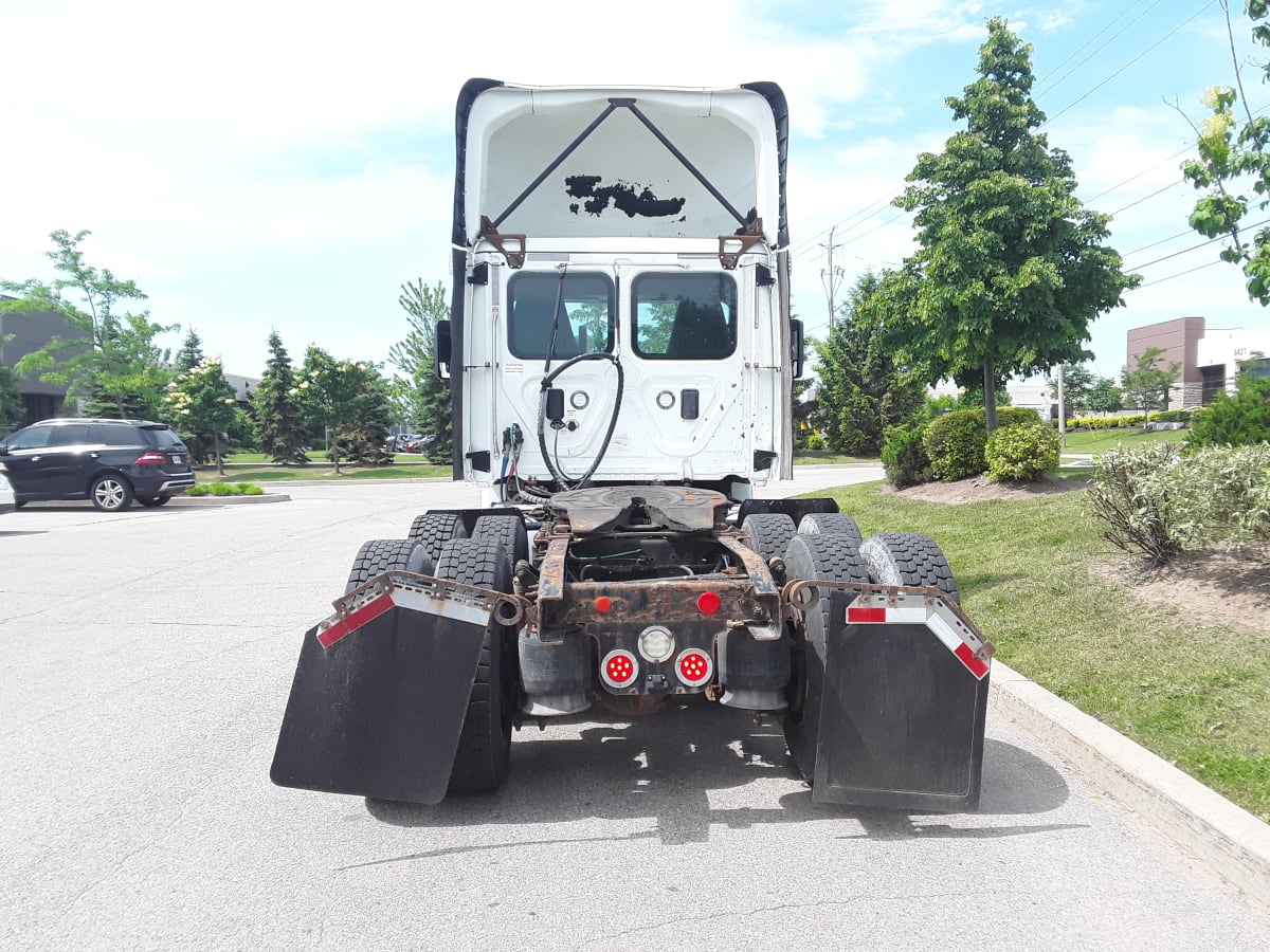 2017 Freightliner/Mercedes CASCADIA 125 674846